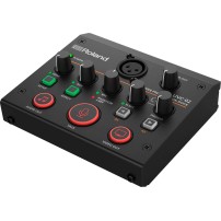 Roland UVC-02 | Karta przechwytująca HDMI oraz interfejs audio, system kontroli dla spotkań online, streaming deck Roland - 1