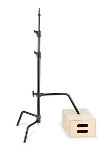 Avenger A2025LCB (C-Stand 25) | Stalowy statyw oświetleniowy C Stand z przesuwną nogą, wysokość do 253 cm, udźwig do 10 kg Aveng