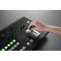 Roland V-600UHD | Mikser audio-wideo FullHD/4K, 6-kanałowy, HDR, skalery, HDMI, SDI, 4:4:4 10-bit, Multiview, śledzenie twarzy R