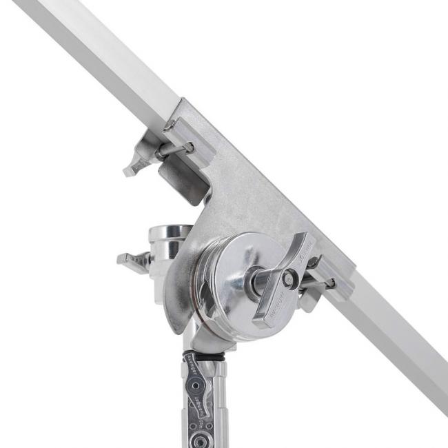 Avenger H2012 (Butterfly Fold Away) | Składana rama do teł i modyfikatorów światła, 3.6 m x 3.6 m Avenger - 8