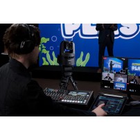 Roland VR-120HD | Mikser audio-wideo FullHD, 12-kanałowy, Streaming USB i Ethernet, 6 HDMI, 6 SDI, kontrola PTZ Roland - 8