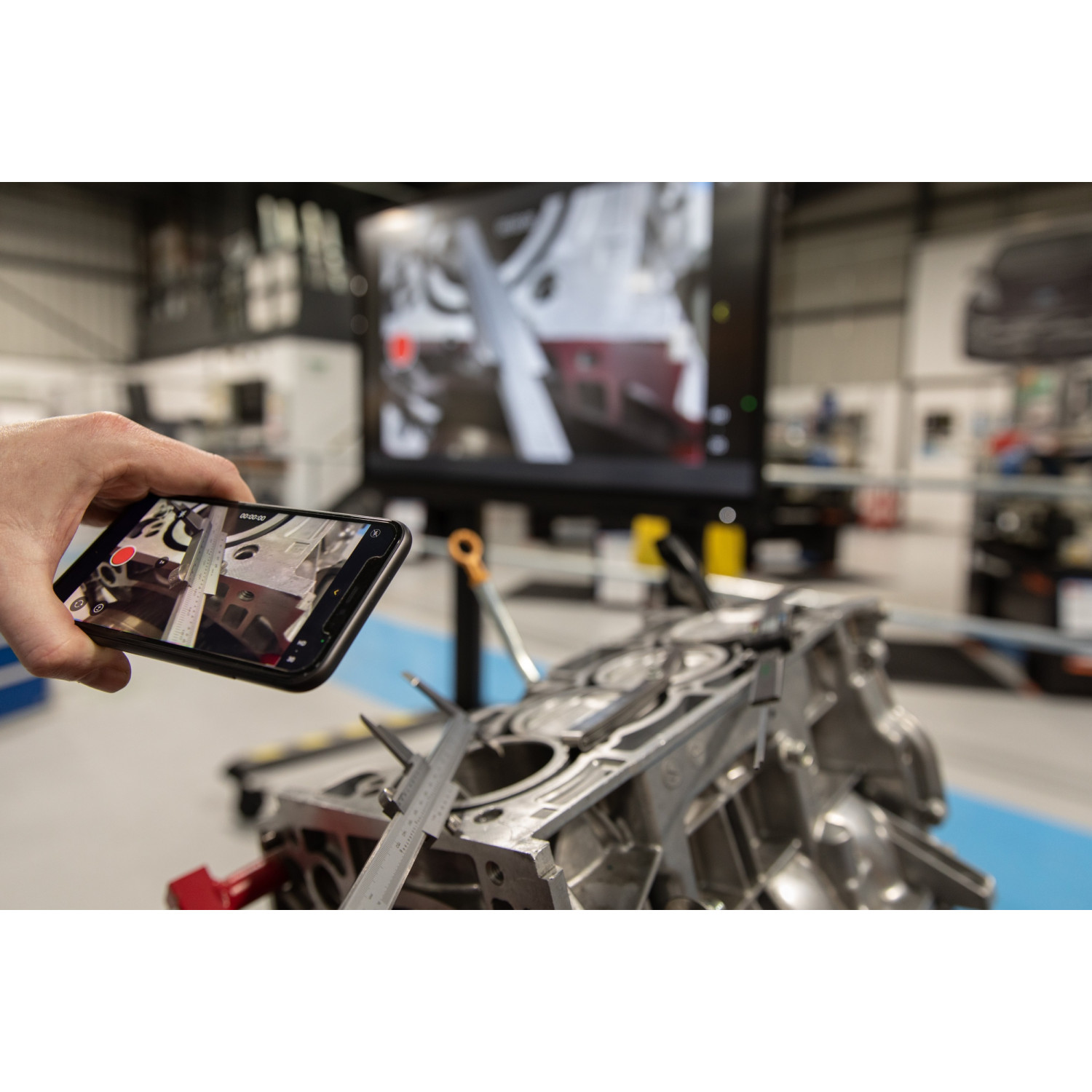 Clevertouch IMPACT Plus2 65" | Dotykowy monitor interaktywny 4K, Android 11, Microsoft 365, WiFi, 400 cd/m2 Clevertouch - 11