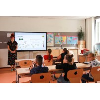 Clevertouch IMPACT Plus2 65" | Dotykowy monitor interaktywny 4K, Android 11, Microsoft 365, WiFi, 400 cd/m2 Clevertouch - 3