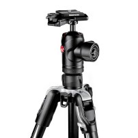 Manfrotto MKBFRTA4BK-BH | Aluminiowy statyw BeFree Advanced Black z głowicą kulową, udźwig do 9 kg, wysokość do 150 cm Manfrotto