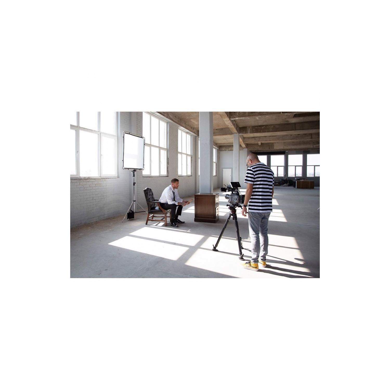 Manfrotto MLLC1101K (Pro Scrim All-In-One 1.1x1.1m) | Rama butterfly, tkanina czarna i dyfuzyjna -1.25EV, blenda Silver/White Ma