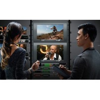 Blackmagic Design SmartView 4K | Monitor podglądowy Ultra HD, monitor broadcastowy, 12G-SDI, 2160p60, 15,6" Blackmagic Design - 